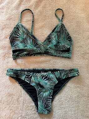 Cabana del Sol Tropical Palm Print Bikini Set – Size Small